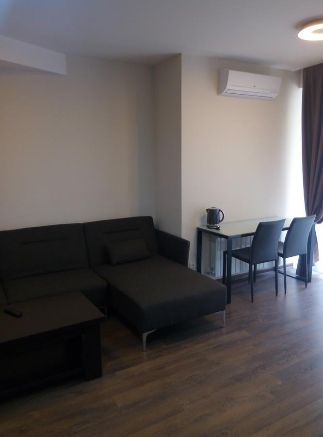 All Seasons Hotel On Freedom Square Tbilisi Esterno foto