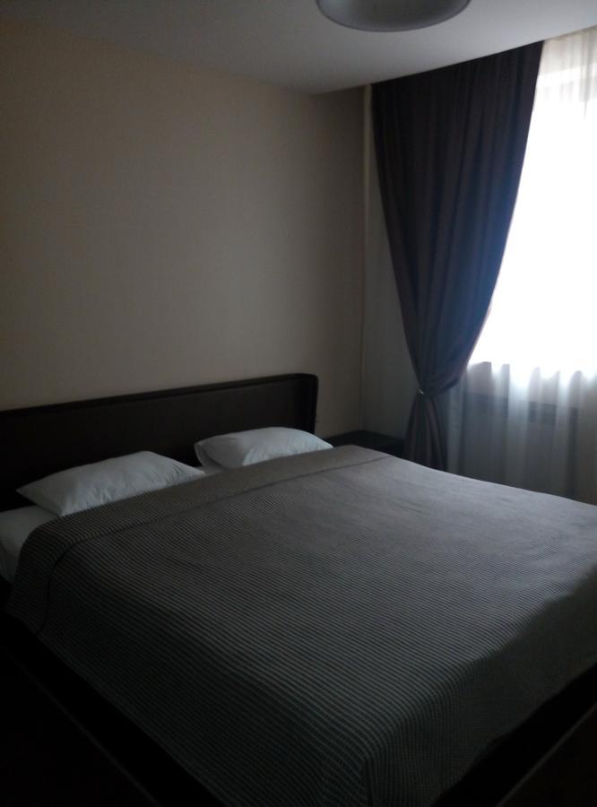 All Seasons Hotel On Freedom Square Tbilisi Esterno foto