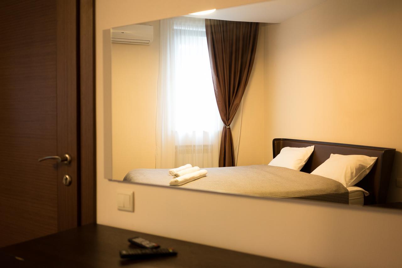 All Seasons Hotel On Freedom Square Tbilisi Esterno foto